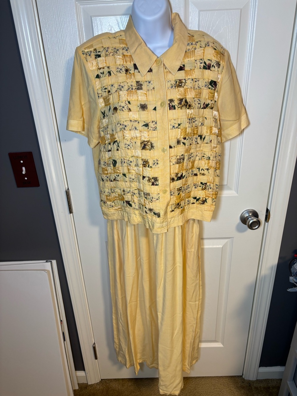 Vintage Yellow two piece floral shirt and tank dress by Country Wear  Size: S